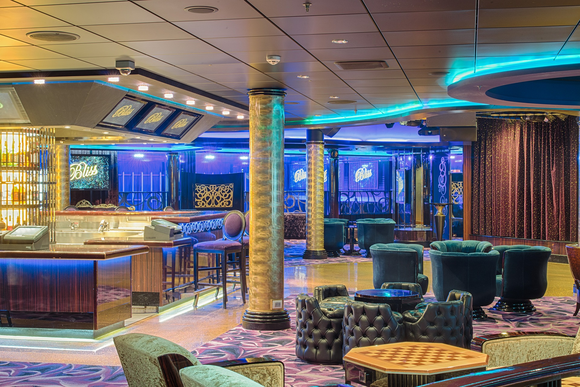 Restaurant Decor
